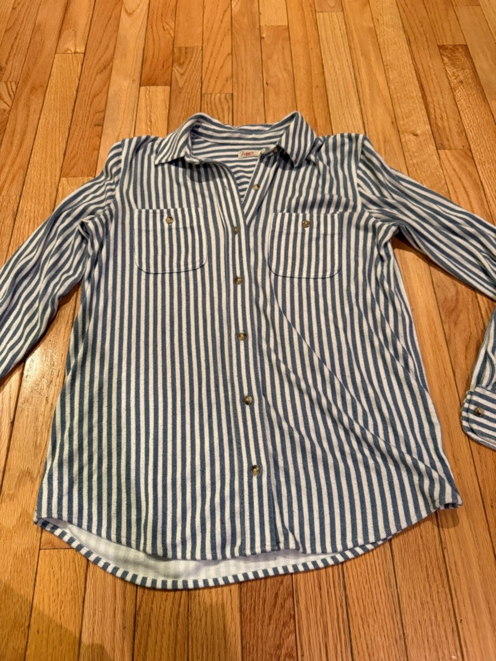 Classic Blue Stripe Button-Down Shirt for Women polished staple poplin - Picture 2 of 7